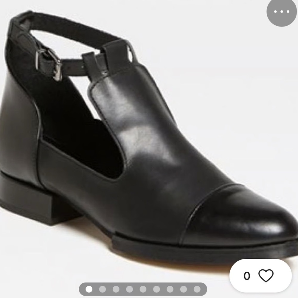 Topshop Black Leather Katz shoes in 6.5